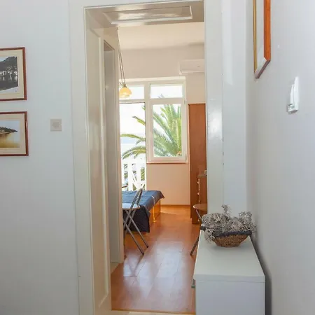 Apartment Lara Podgora (Split-Dalmatia)
