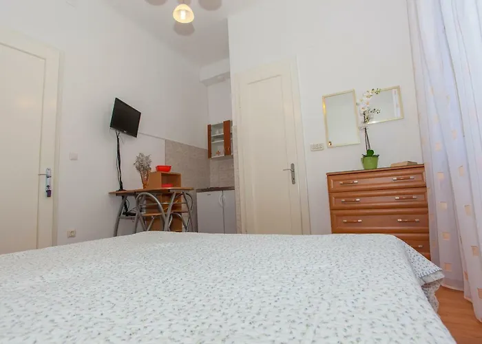 Apartmán Lara *